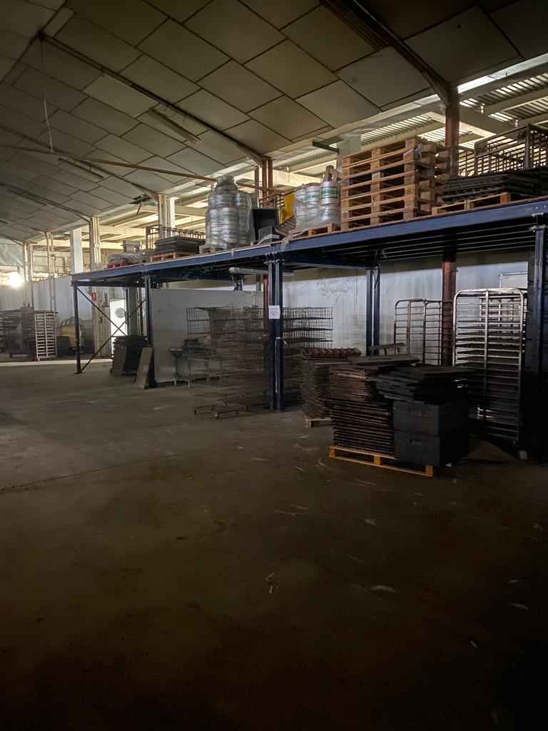 BANDEJAS Y ACCESORIOS.JPG